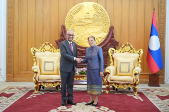 Vice President Receives Farewell Visit from Singaporean Ambassador